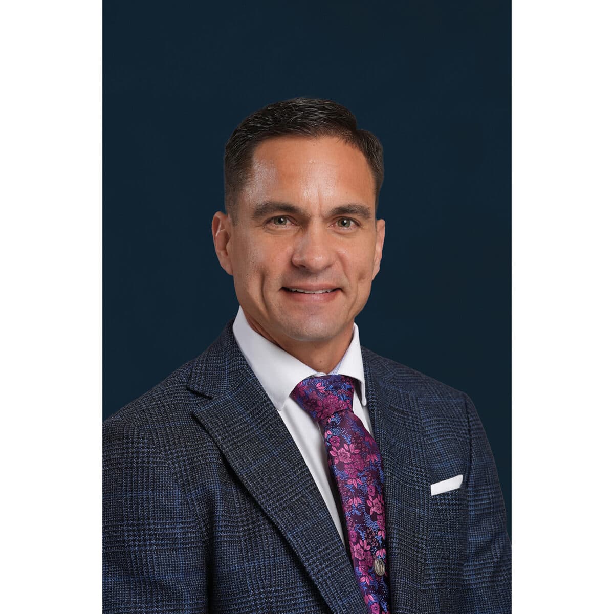 Dr. Raul Bras