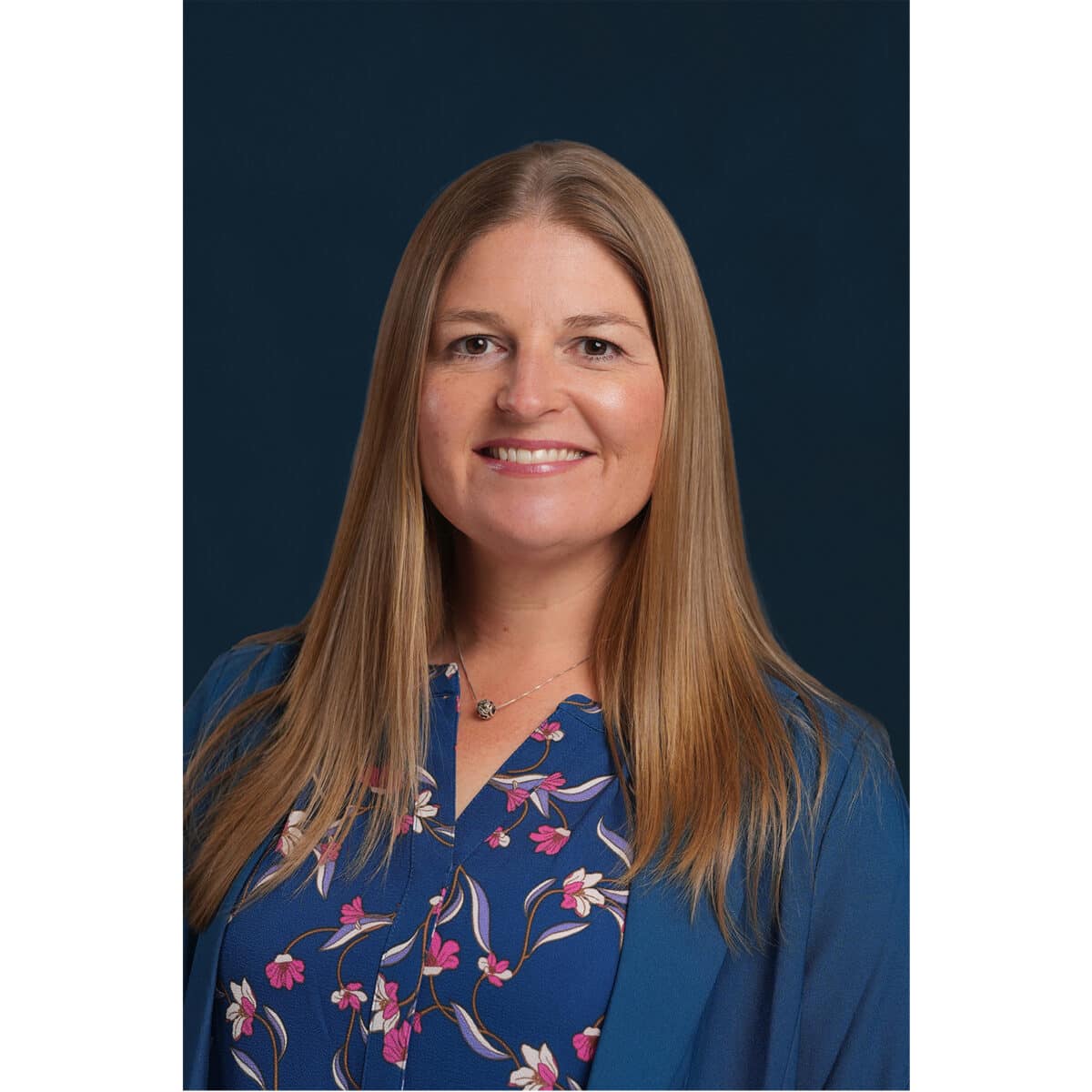 Dr. Sarah Reuss
