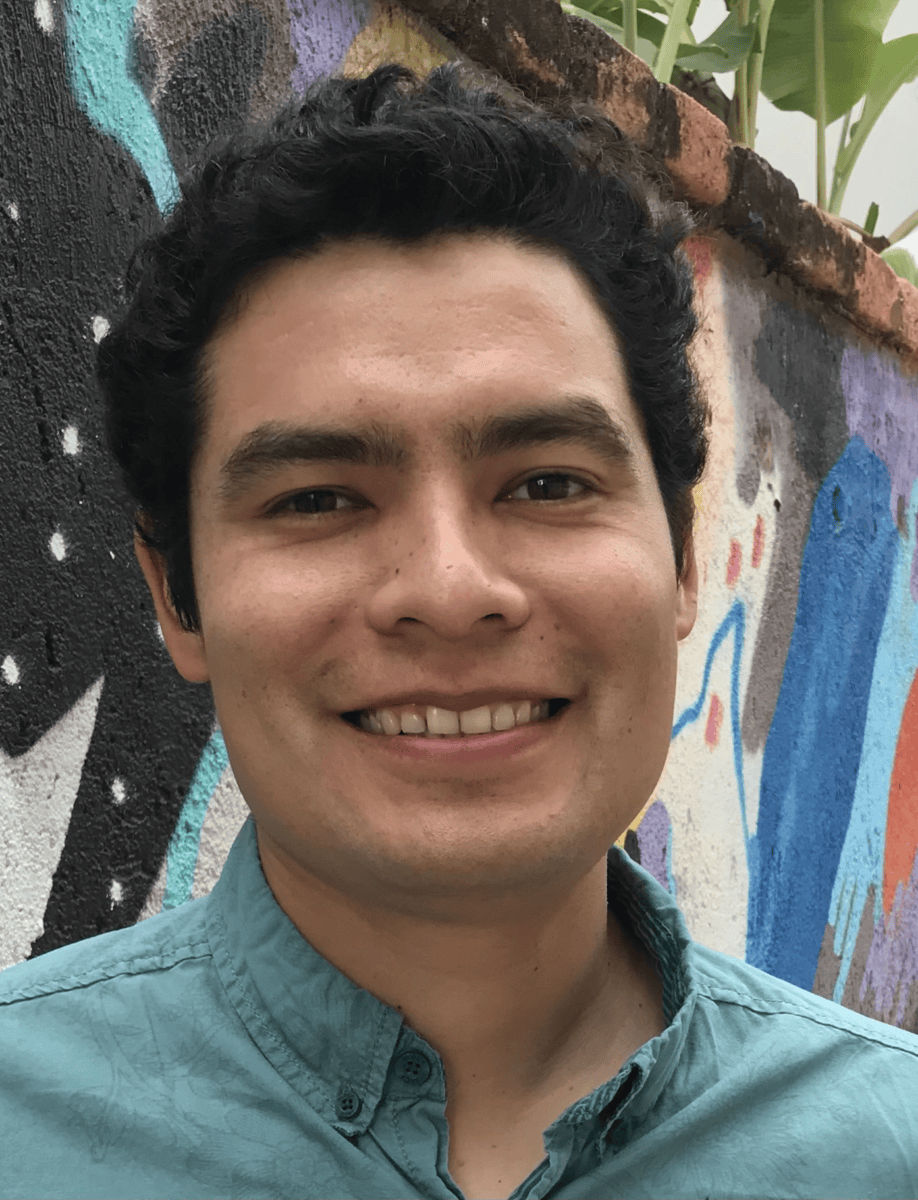Edgardo Ordonez Jones, DVM